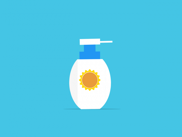 Flasche mit Sonnencreme - sollte man als Mensch mit Typ-1-Diabetes immer dabei haben, um seine Haut zu schützen!